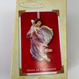 Hallmark angel ornament 2004 porcelain